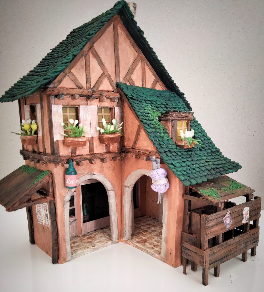 créations village de Noël La maison d'angle Alsacienne